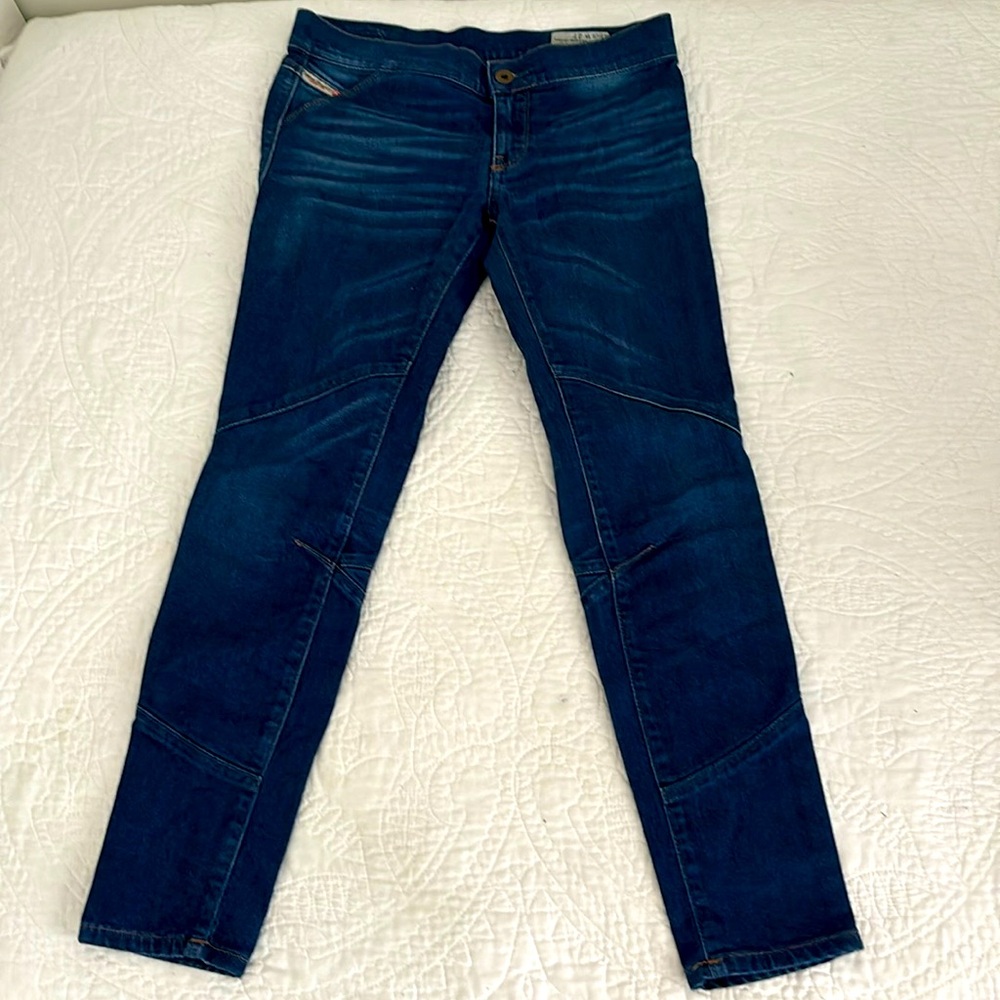 Blue stretch jeans, dyed stripes with decorative sew